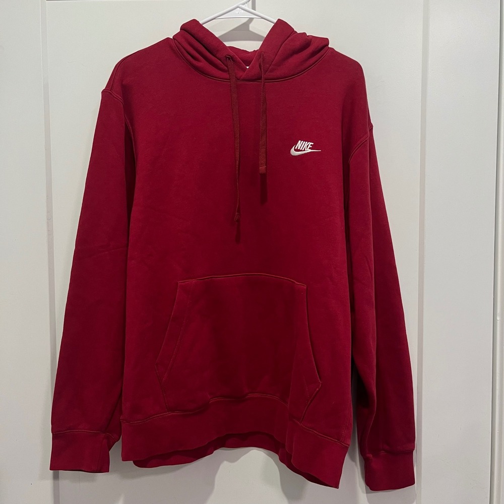 Nike Mens Sportswear Club Fleece Hoodie Red Pullover Logo Large BV2654-657